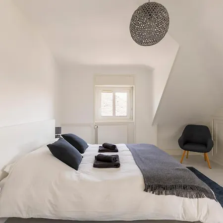Apartment Bel Centre Climatise Parking Prive *